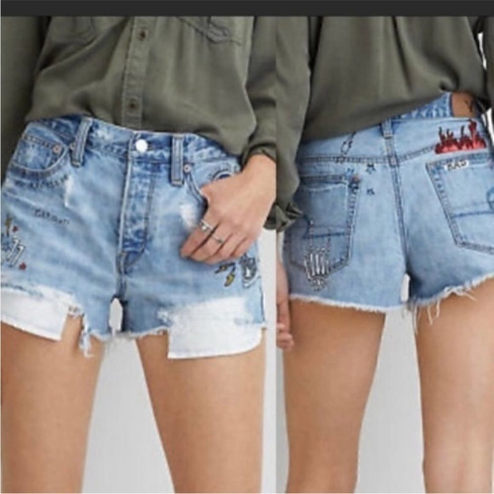 American‎ Eagle button fly shorts